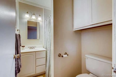 6489 Iris Way, Arvada, CO 80004 photo 17