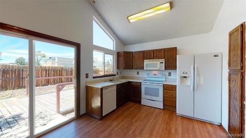 17714 E Colgate Pl, Aurora, CO 80013 photo 4