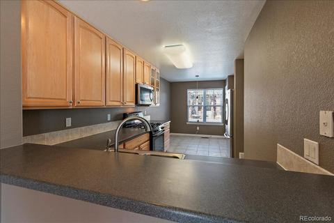 22058 E Irish Dr, Aurora, CO 80016 photo 12