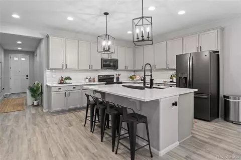 261 S Titus St, Aurora, CO 80018