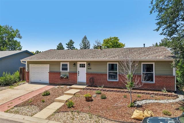 1805 Lyonesse St, Lafayette, CO 80026