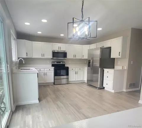 Kitchen - 19913 E 59th Ave, Aurora, CO 80019 photo 1 of 2
