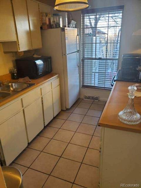 16637 E 13th Ave, Aurora, CO 80011 photo 9