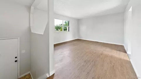 5505 Eagle St, Denver, CO 80239 photo 4