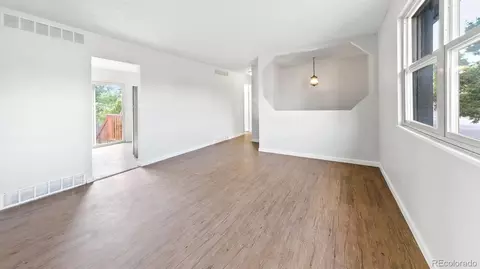 5505 Eagle St, Denver, CO 80239 photo 7