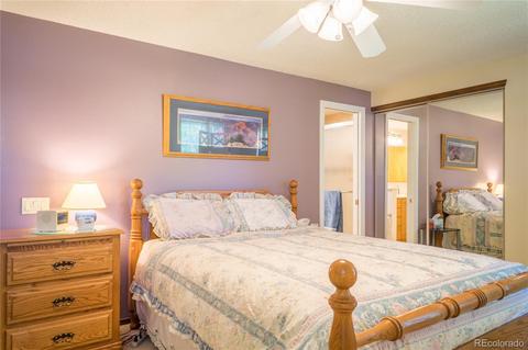 8602 E Amherst Dr #B, Denver, CO 80231 photo 9