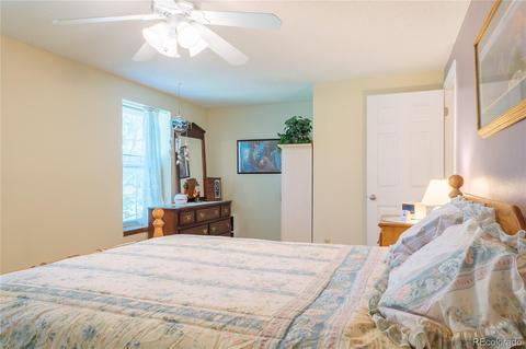 8602 E Amherst Dr #B, Denver, CO 80231 photo 11