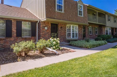 8602 E Amherst Dr #B, Denver, CO 80231 photo 1