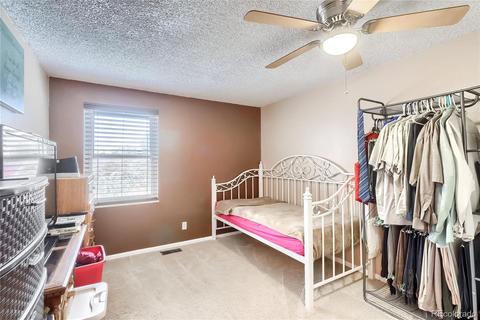 5072 Upton Ct, Denver, CO 80239 photo 12