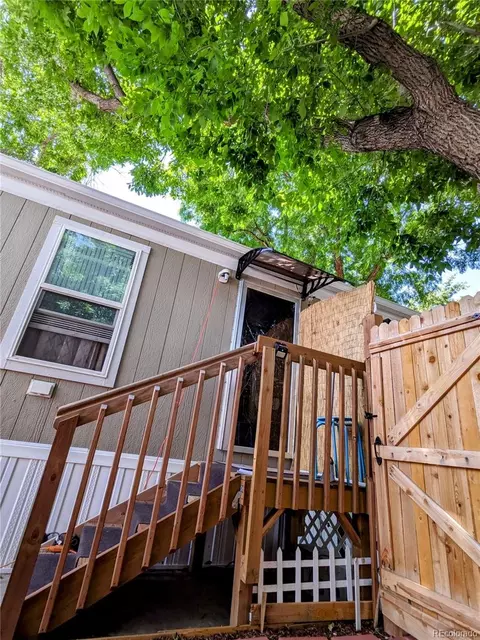 10 9th Ave, Longmont, CO 80501