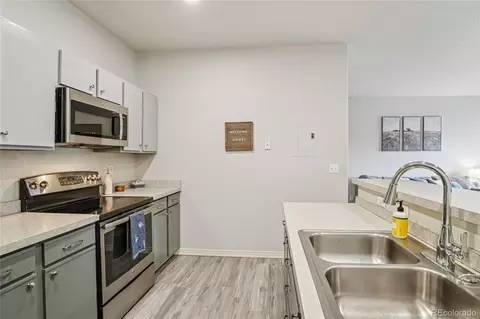 Kitchen - 4145 E 119th Pl #B, Thornton, CO 80233 photo 4 of 4