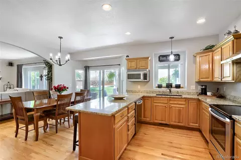 805 Waxberry Ct, Loveland, CO 80538