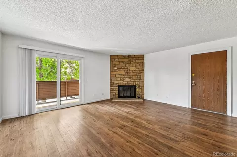 Living - 205 Wright St #204, Lakewood, CO 80228 photo 3 of 4
