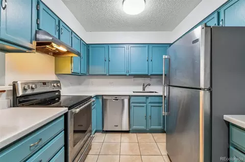 Kitchen - 205 Wright St #204, Lakewood, CO 80228 photo 1 of 5