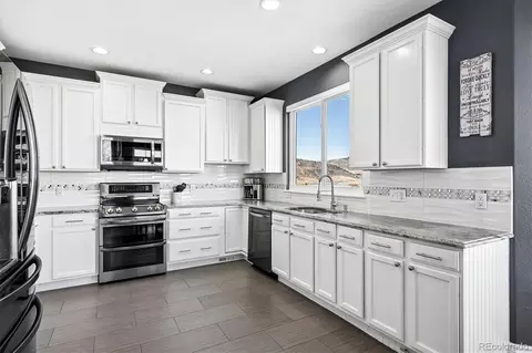 Kitchen - 4143 S Deframe Ct, Morrison, CO 80465 photo 2 of 4