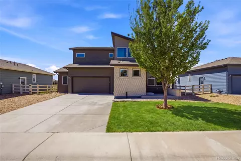 7263 Horsechestnut St, Wellington, CO 80549