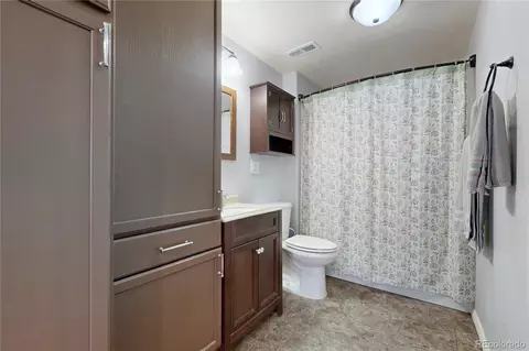 Bath - 3173 50th Ave, Greeley, CO 80634 photo 4 of 4