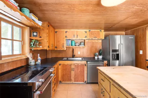 902 Bear Mountain Rd, Black Hawk, CO 80422 photo 5
