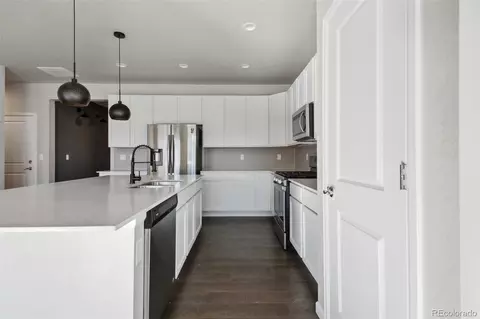 Kitchen - 6900 E 119th Pl, Thornton, CO 80233 photo 2 of 3