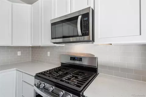 Kitchen - 6900 E 119th Pl, Thornton, CO 80233 photo 3 of 3