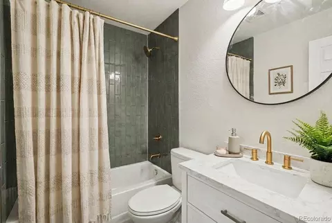Bath - 18978 E 58th Ave, Denver, CO 80249 photo 2 of 3