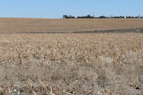 2 North Converse Road, Bennett, CO 80102