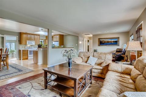 7962 E Hampden Cir, Denver, CO 80237 photo 7