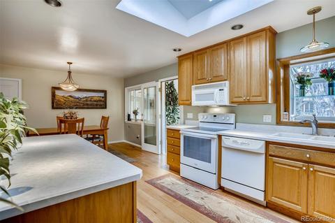 7962 E Hampden Cir, Denver, CO 80237 photo 11