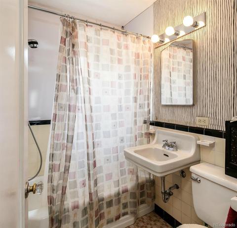 2211 E 11th Ave, Denver, CO 80206 photo 8