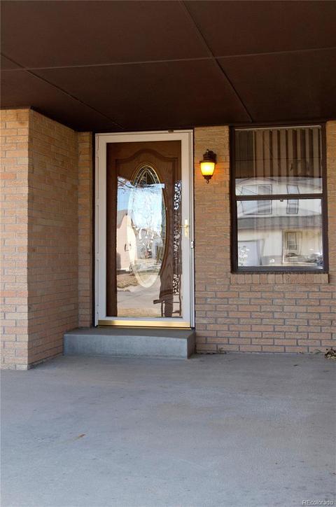 710 3rd St, Bennett, CO 80102 photo 2