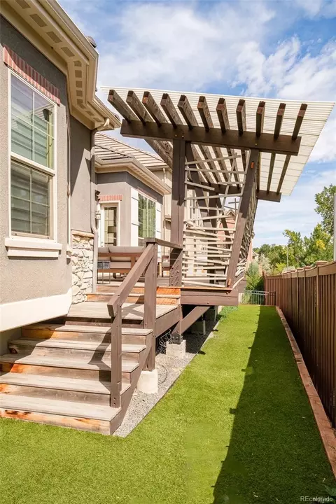 Exterior - 7056 E Lake Cir, Centennial, CO 80111 photo 5 of 6