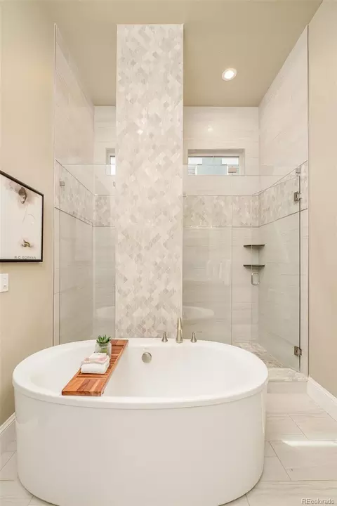 Bath - 7056 E Lake Cir, Centennial, CO 80111 photo 3 of 6