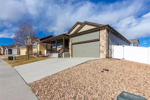832 Mt Sneffels Ave, Windsor, CO 80550 photo 3
