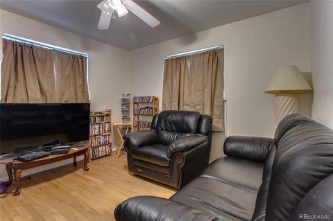 3064 Carson St, Aurora, CO 80011 photo 18