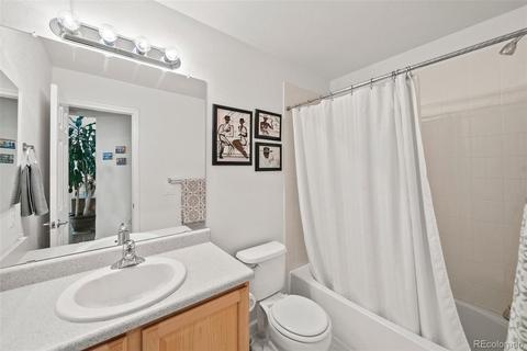 22008 E Irish Dr, Aurora, CO 80016 photo 7