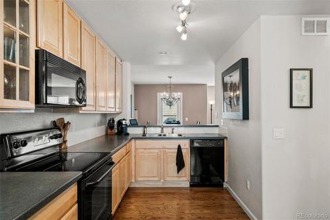 22008 E Irish Dr, Aurora, CO 80016 photo 10
