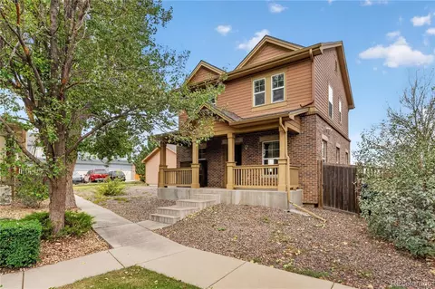 23341 E Saratoga Cir, Aurora, CO 80016