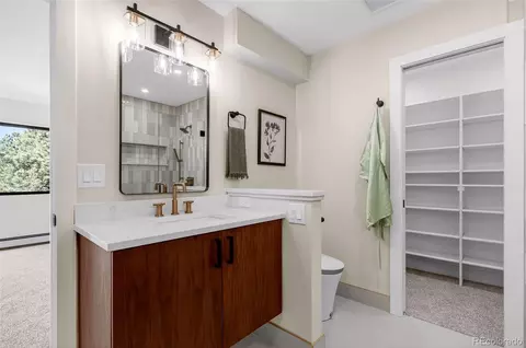 Bath - 7552 Surrey Dr, Morrison, CO 80465 photo 3 of 6