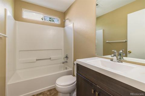 15645 E 50th Ave, Denver, CO 80239 photo 17