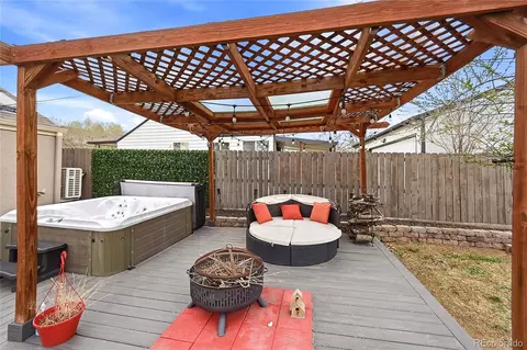 3460 S Canosa Ct, Englewood, CO 80110