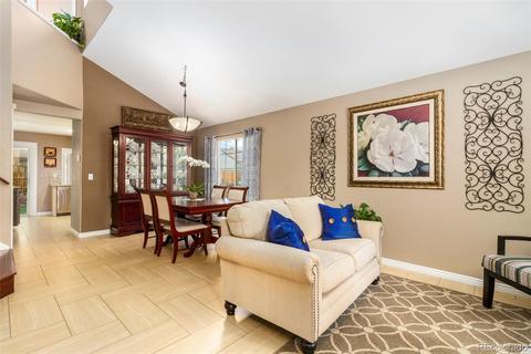 4802 Deephaven Ct, Denver, CO 80239 photo 4
