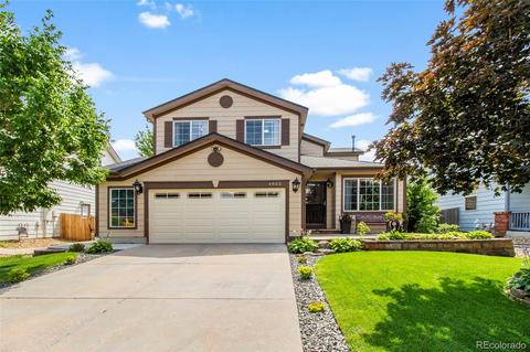 4802 Deephaven Ct, Denver, CO 80239 photo 2