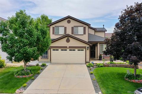 4802 Deephaven Ct, Denver, CO 80239 photo 1
