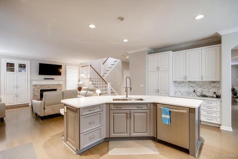 7547 E Severn Pl, Denver, CO 80230 photo 9