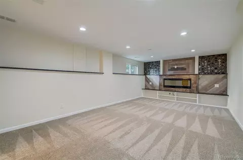 953 E Nichols Ave, Centennial, CO 80122 photo 32