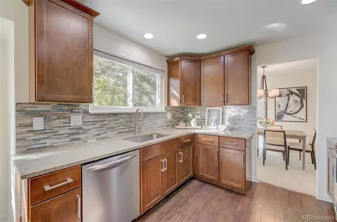 953 E Nichols Ave, Centennial, CO 80122 photo 13
