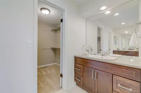953 E Nichols Ave, Centennial, CO 80122 photo 24