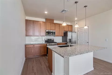 6153 N Ceylon St #202, Denver, CO 80249