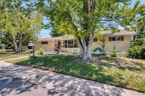 8584 E Briarwood Pl, Centennial, CO 80112