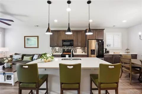 Kitchen - 25660 E Archer Ave, Aurora, CO 80018 photo 4 of 5